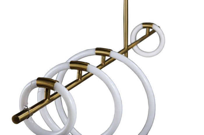 Потолочная люстра Jessy ZRS.01043.04 Zortes