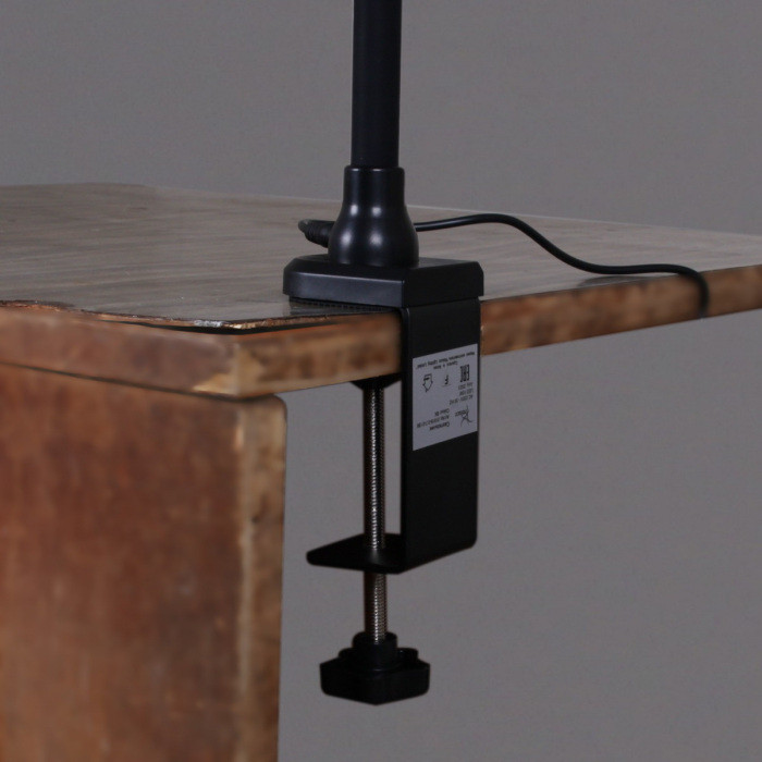 Офисная настольная лампа  01016-0.7-01 BK Reluce