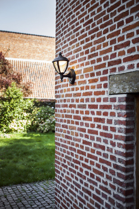 Настенный фонарь уличный UNITE W2601-PiR Bl Oasis Light