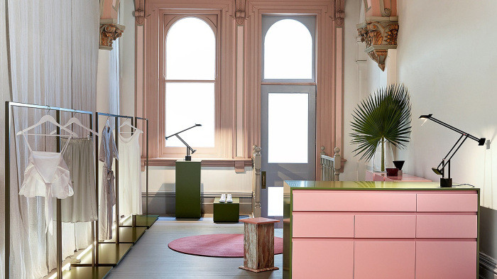 Офисная настольная лампа Tizio A008100 Artemide