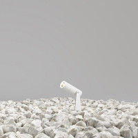 Ландшафтный светодиодный светильник Maytoni Outdoor Bern O050FL-L2W3K