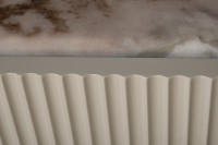 Тумба под телевизор с мраморной столешницей серая Тумба под телевизор с мраморной столешницей серая