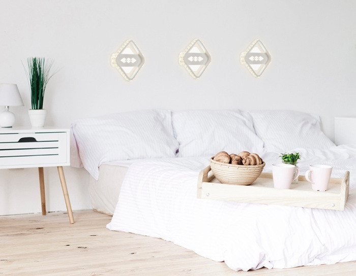 Настенный светильник Acrylica FA225 Ambrella