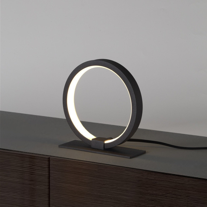 Интерьерная настольная лампа Kitesurf 8594 Mantra