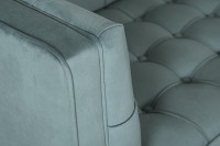 Диван Palermo трехместный велюровый Диван Palermo трехместный велюровый