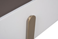 Тумбочка светлая с металлическим каркасом Тумбочка светлая с металлическим каркасом