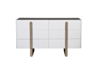 Комод светлый с металлическим каркасом Комод светлый с металлическим каркасом