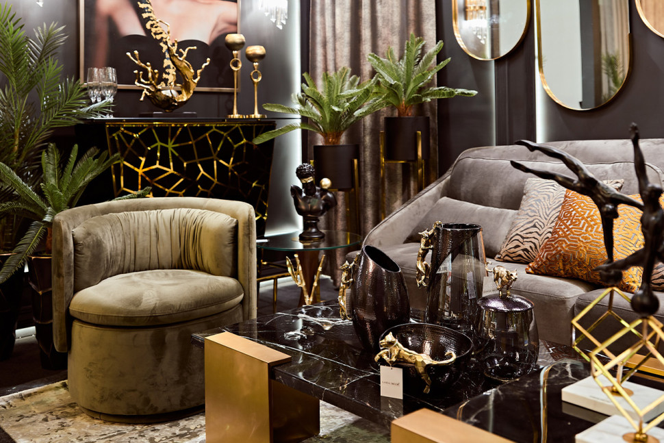 Кресло поворотное велюровое зеленое