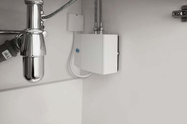 Водонагреватель AEG MTD 350