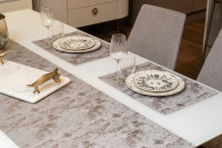 Набор для сервировки стола Mirage Mica дорожка 50х180см и две салфетки 33х45см