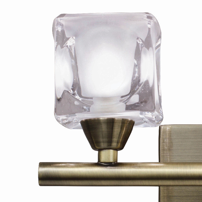 Бра Cuadrax 0993 Mantra